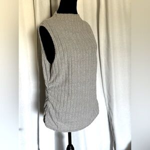 Gray Sleeveless Ribbed Top